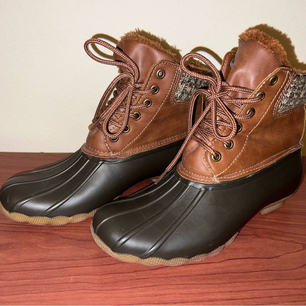 Steve Madden Brown Women's Duck Boots